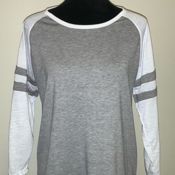 Tops - Gray Loose Casual Pullover